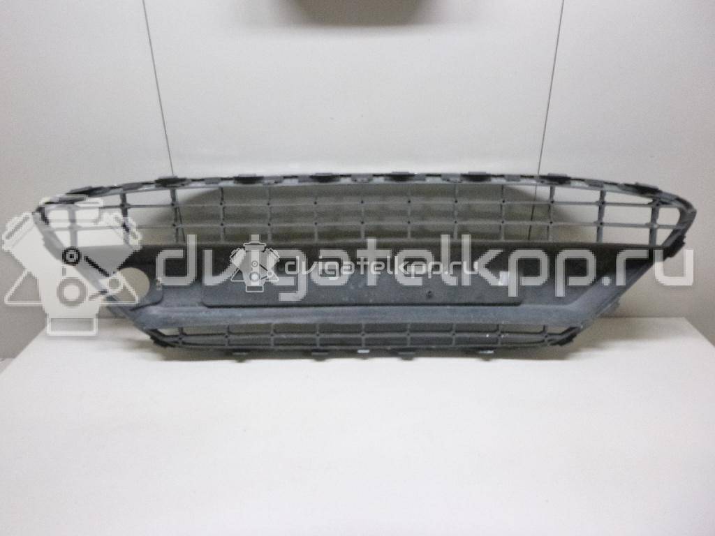 Фото Решетка в бампер центральная  1532213 для Ford Fiesta {forloop.counter}}