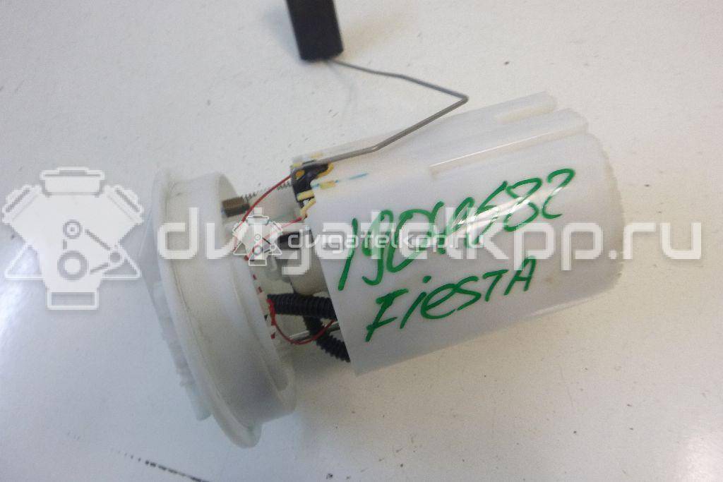 Фото Насос топливный электрический  1862024 для Ford Fiesta {forloop.counter}}