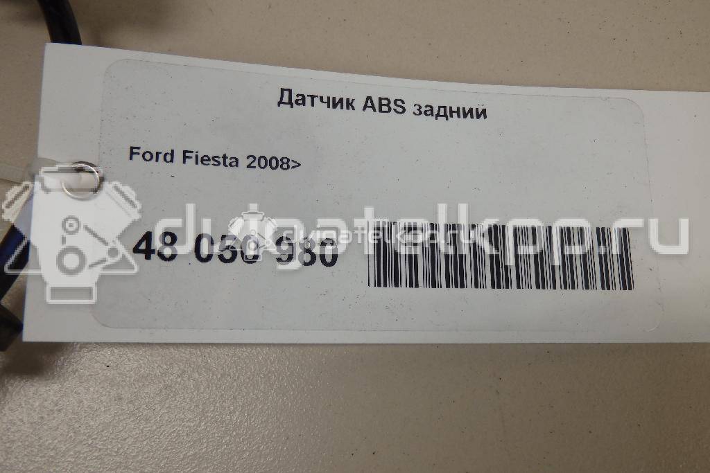 Фото Датчик ABS задний  2094988 для Ford Fiesta / Ecosport / Ka {forloop.counter}}