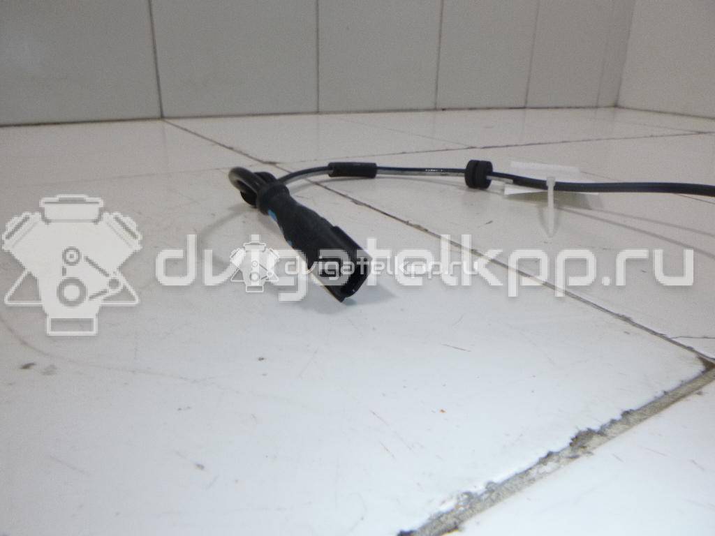 Фото Датчик ABS задний  1525681 для Ford Fiesta / Ecosport / Ka {forloop.counter}}