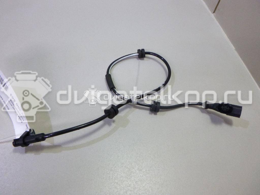 Фото Датчик ABS задний  8V512C190AB для Ford Fiesta / Ecosport / Ka {forloop.counter}}