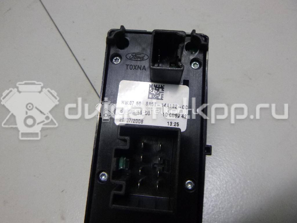 Фото Блок управления стеклоподъемниками  1547738 для Ford Fiesta {forloop.counter}}