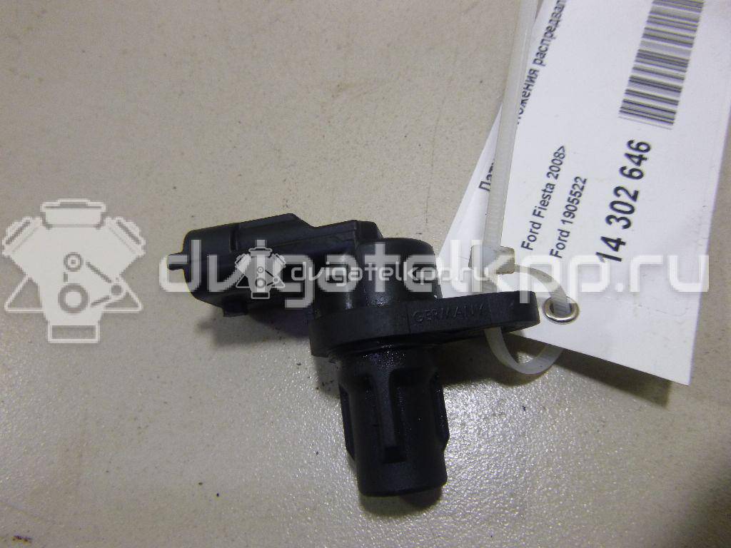 Фото Датчик положения распредвала  1905522 для Ford Fiesta / Focus / C-Max / Ka / Grand {forloop.counter}}