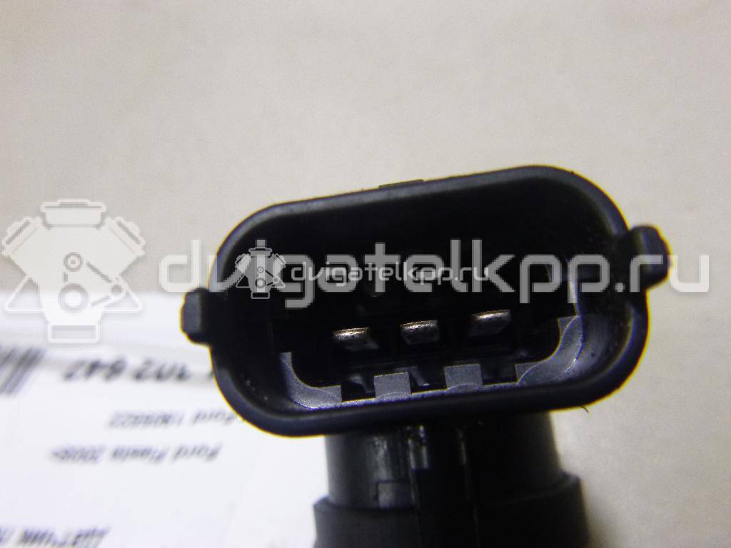 Фото Датчик положения распредвала  1905522 для Ford Fiesta / Focus / C-Max / Ka / Grand {forloop.counter}}
