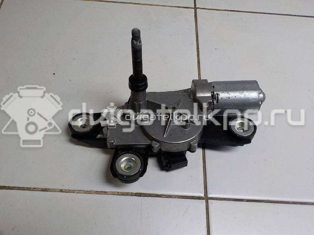 Фото Моторчик стеклоочистителя задний  8a61a17k441ad для Ford Fiesta {forloop.counter}}