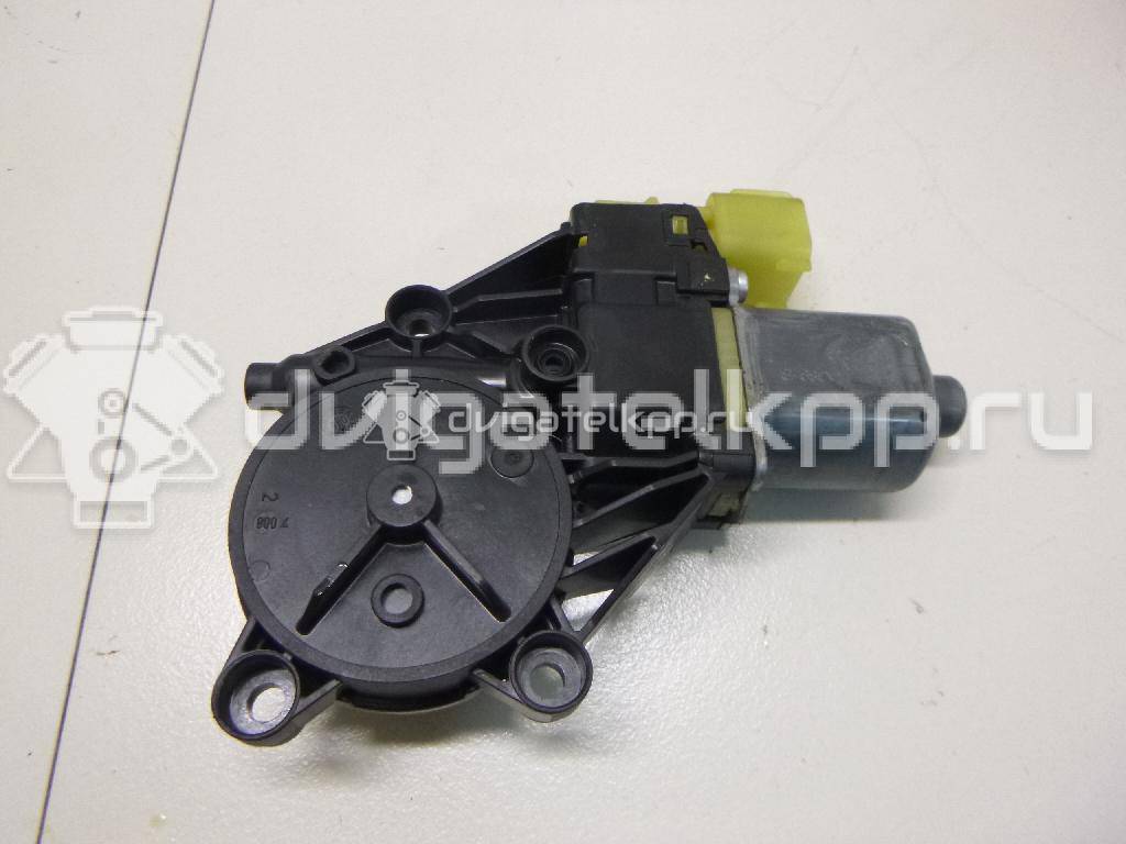 Фото Моторчик стеклоподъемника  1852321 для Ford Fiesta {forloop.counter}}