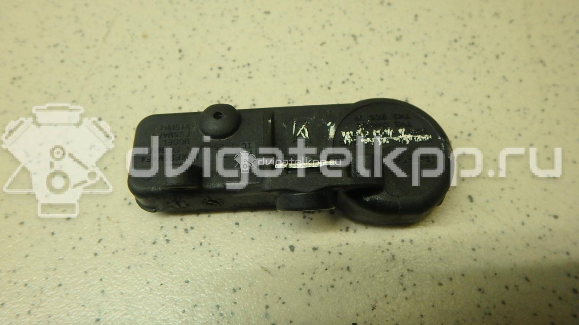 Фото Датчик давления в шине  9L3Z1A189A для Ford Fiesta / Focus / Tourneo / C-Max / Ka {forloop.counter}}