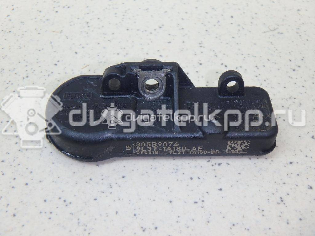 Фото Датчик давления в шине  9L3Z1A189A для Ford Fiesta / Focus / Tourneo / C-Max / Ka {forloop.counter}}