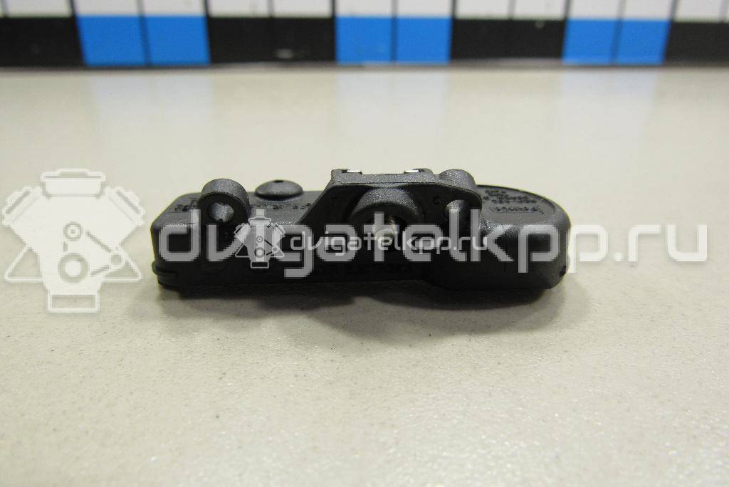 Фото Датчик давления в шине  9L3Z1A189A для Ford Fiesta / Focus / Tourneo / C-Max / Ka {forloop.counter}}