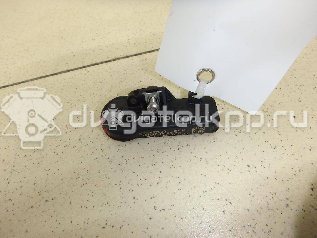 Фото Датчик давления в шине  9L3Z1A189A для Ford Fiesta / Focus / Tourneo / C-Max / Ka {forloop.counter}}