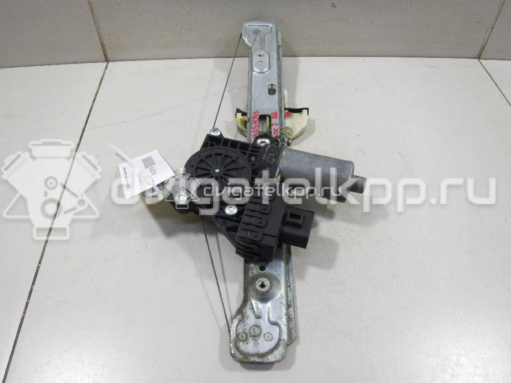 Фото Стеклоподъемник электр. задний правый  1331605 для Ford Focus {forloop.counter}}