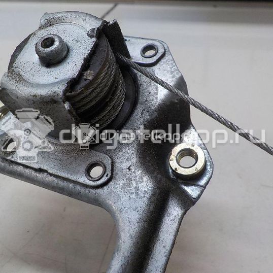 Фото Стеклоподъемник механ. задний левый  1331608 для Ford Focus