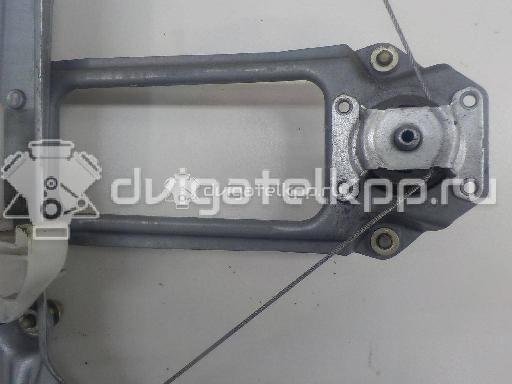 Фото Стеклоподъемник механ. задний правый  1331607 для Ford Focus {forloop.counter}}