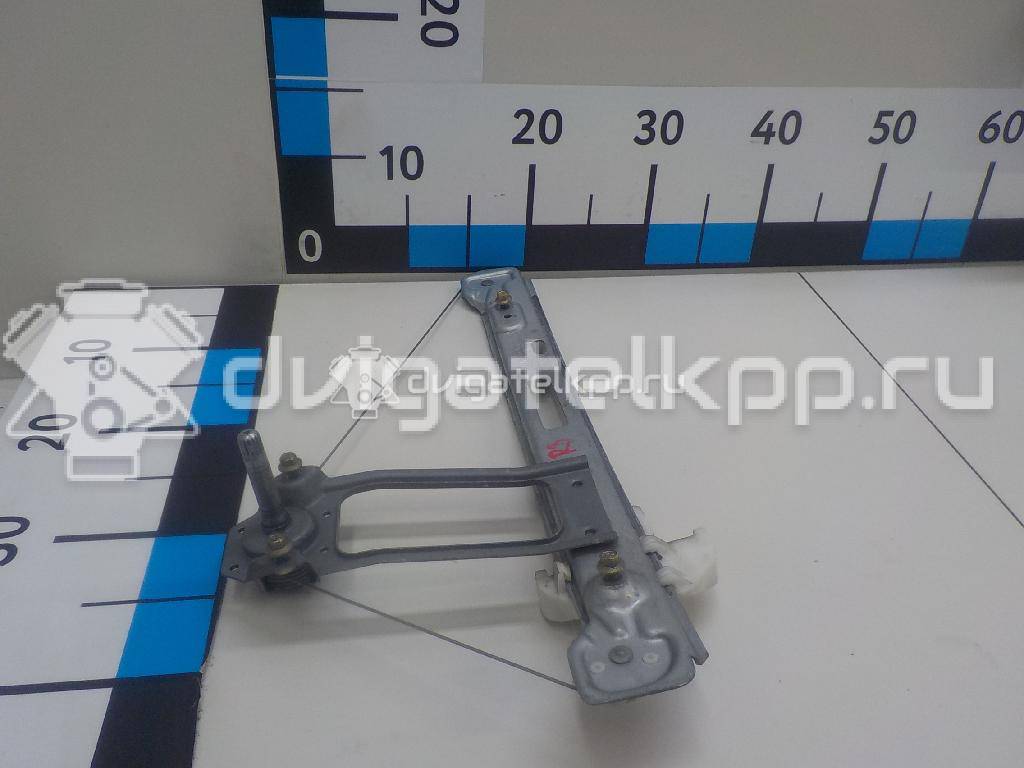 Фото Стеклоподъемник механ. задний правый  1331607 для Ford Focus {forloop.counter}}