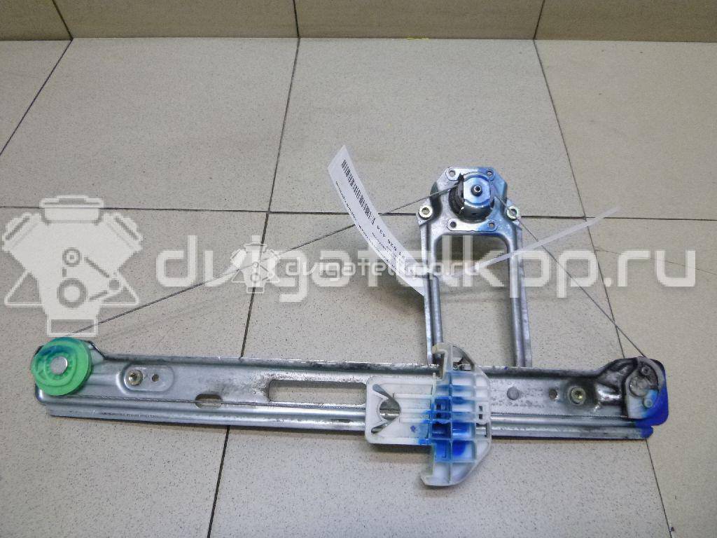 Фото Стеклоподъемник механ. задний правый  1331607 для Ford Focus {forloop.counter}}