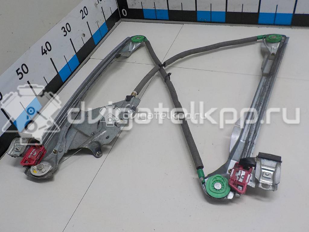Фото Стеклоподъемник электр. передний левый  1331617 для Ford Focus {forloop.counter}}