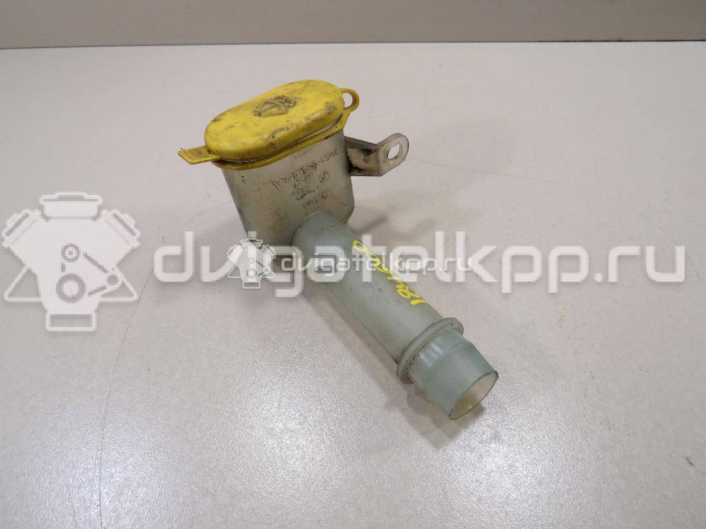 Фото Горловина бачка омывателя  1134027 для Ford Focus {forloop.counter}}