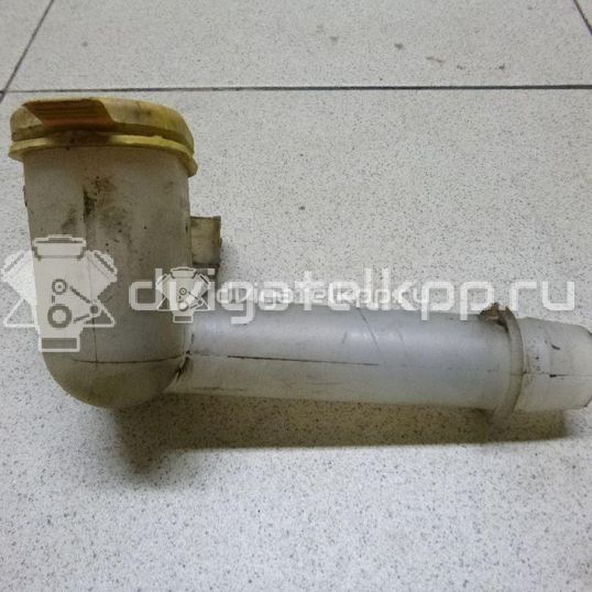 Фото Горловина бачка омывателя  1134027 для Ford Focus