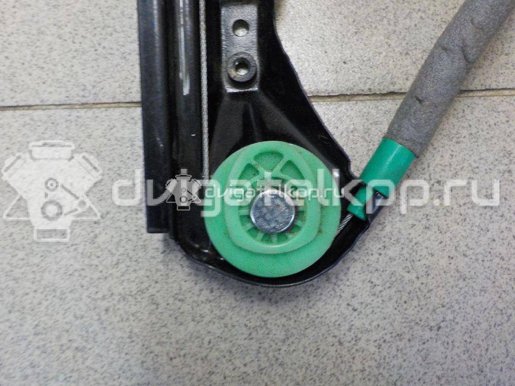 Фото Стеклоподъемник электр. передний правый  1331612 для Ford Focus {forloop.counter}}