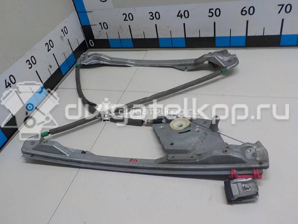 Фото Стеклоподъемник электр. передний правый  1331616 для Ford Focus {forloop.counter}}