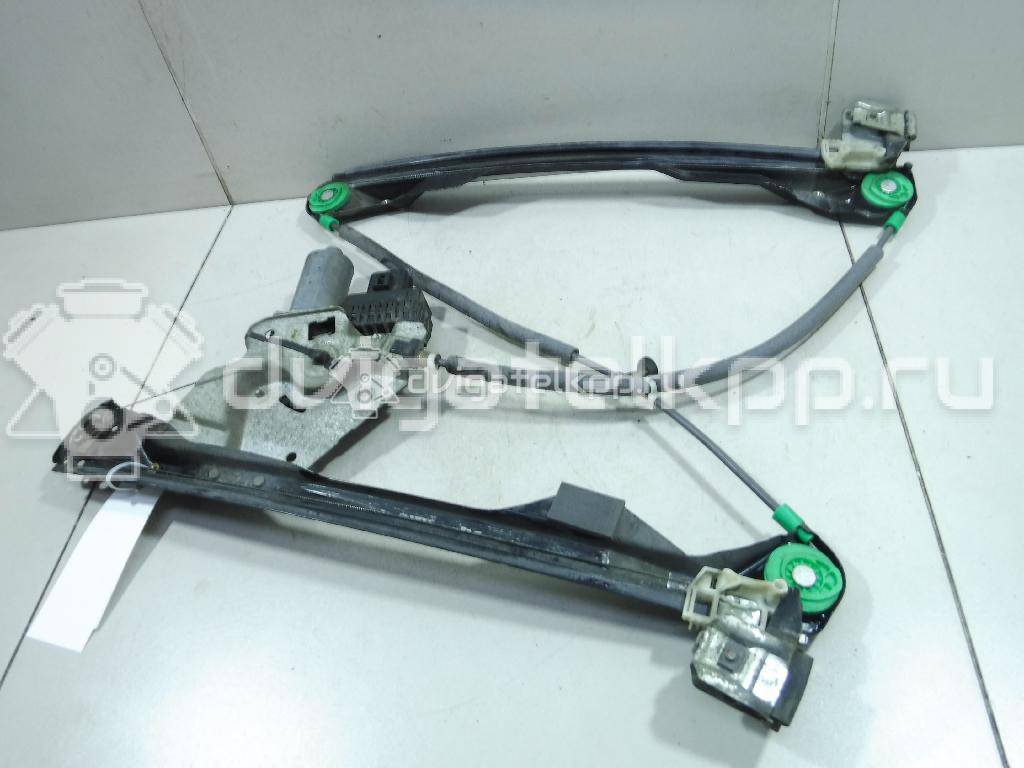 Фото Стеклоподъемник электр. передний правый  1331616 для Ford Focus {forloop.counter}}