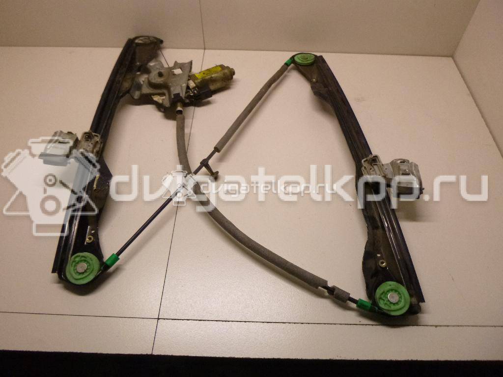 Фото Стеклоподъемник электр. передний правый  1331616 для Ford Focus {forloop.counter}}