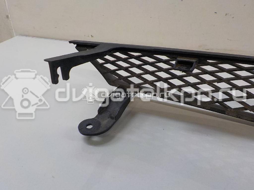 Фото Решетка радиатора  1132681 для Ford Focus {forloop.counter}}
