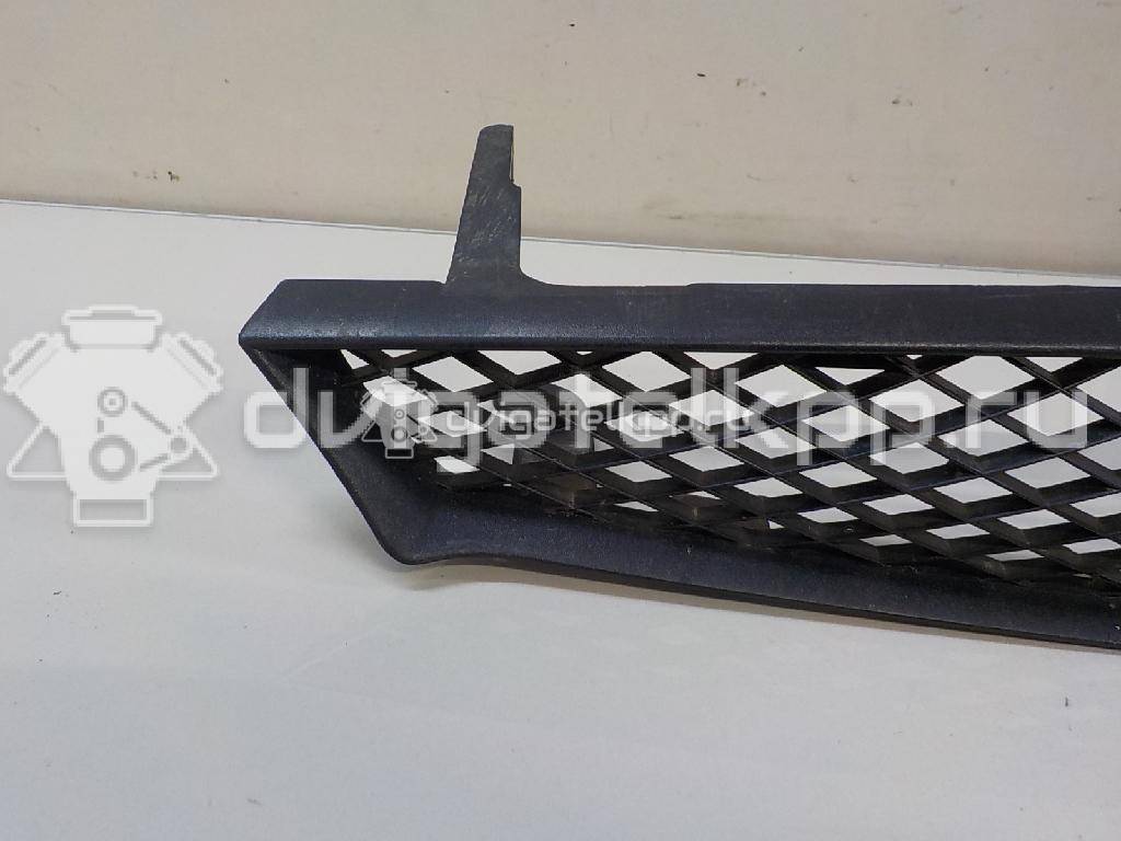 Фото Решетка радиатора  1132681 для Ford Focus {forloop.counter}}