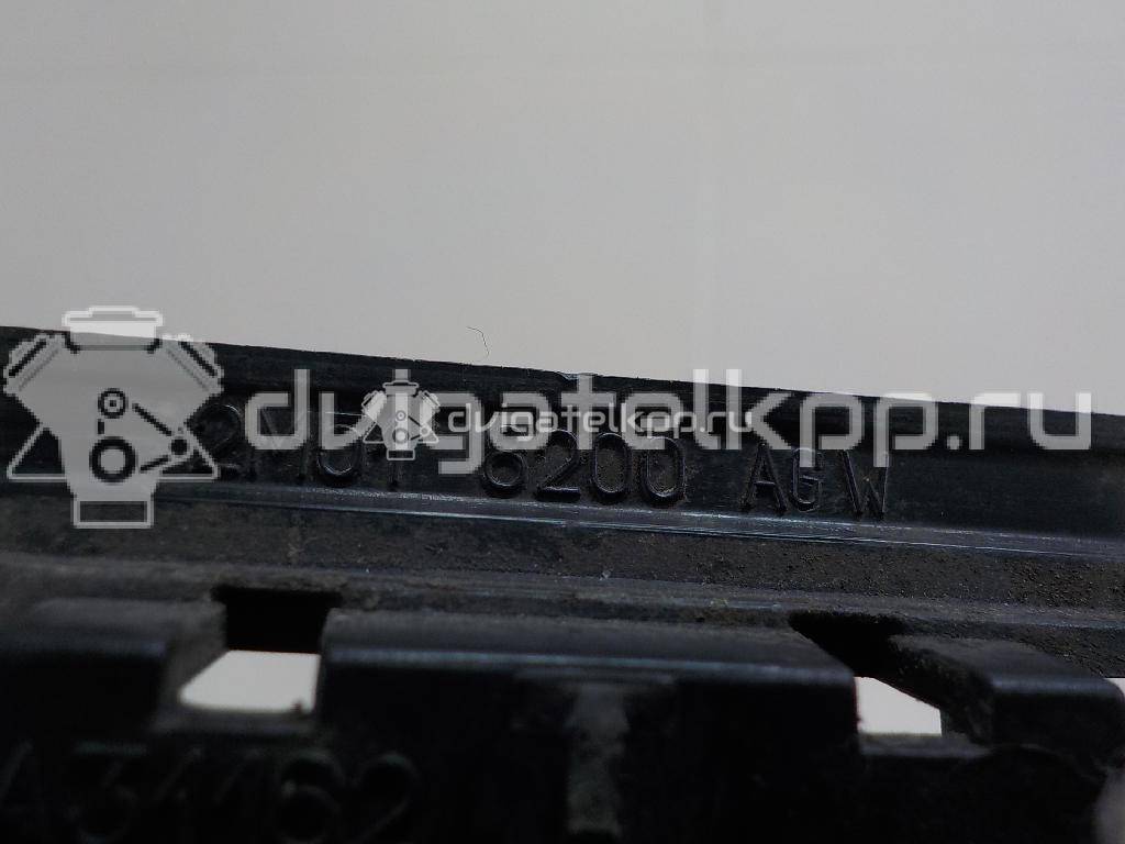 Фото Решетка радиатора  1744364 для Ford Focus {forloop.counter}}