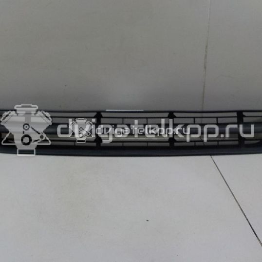 Фото Решетка в бампер центральная  1215617 для Ford Focus
