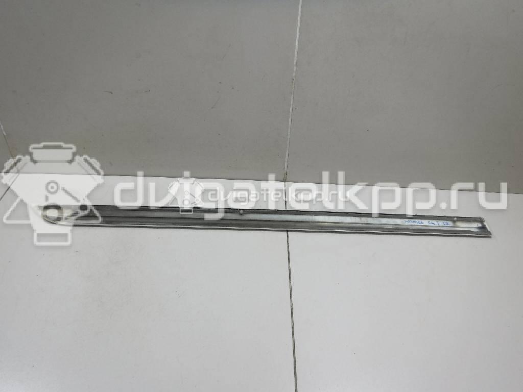 Фото Молдинг передней правой двери  1090842 для Ford Focus {forloop.counter}}
