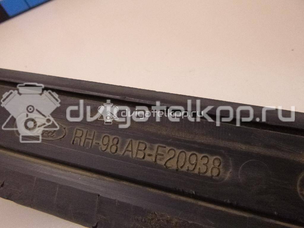 Фото Молдинг передней правой двери  1090842 для Ford Focus {forloop.counter}}