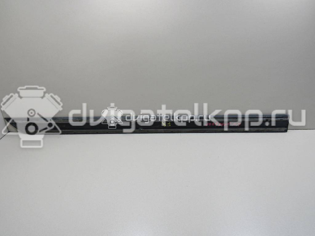 Фото Молдинг передней правой двери  1090842 для Ford Focus {forloop.counter}}