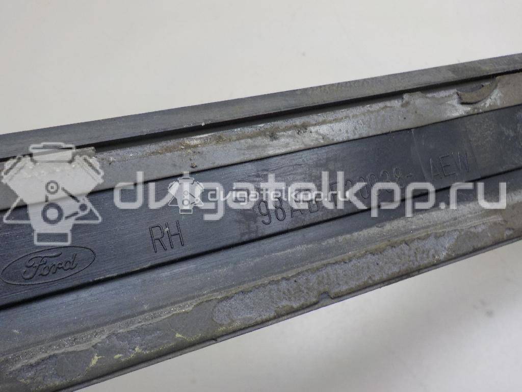 Фото Молдинг передней правой двери  1090842 для Ford Focus {forloop.counter}}
