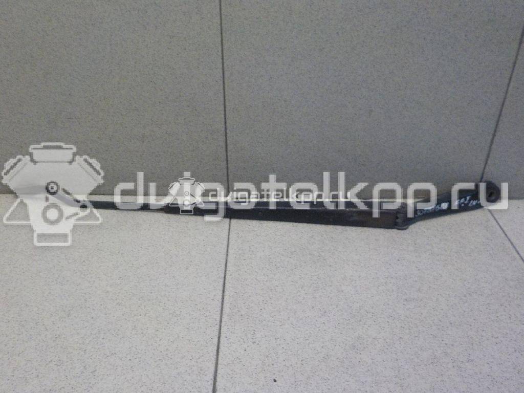 Фото Поводок стеклоочистителя передний левый  1064744 для Ford Focus {forloop.counter}}