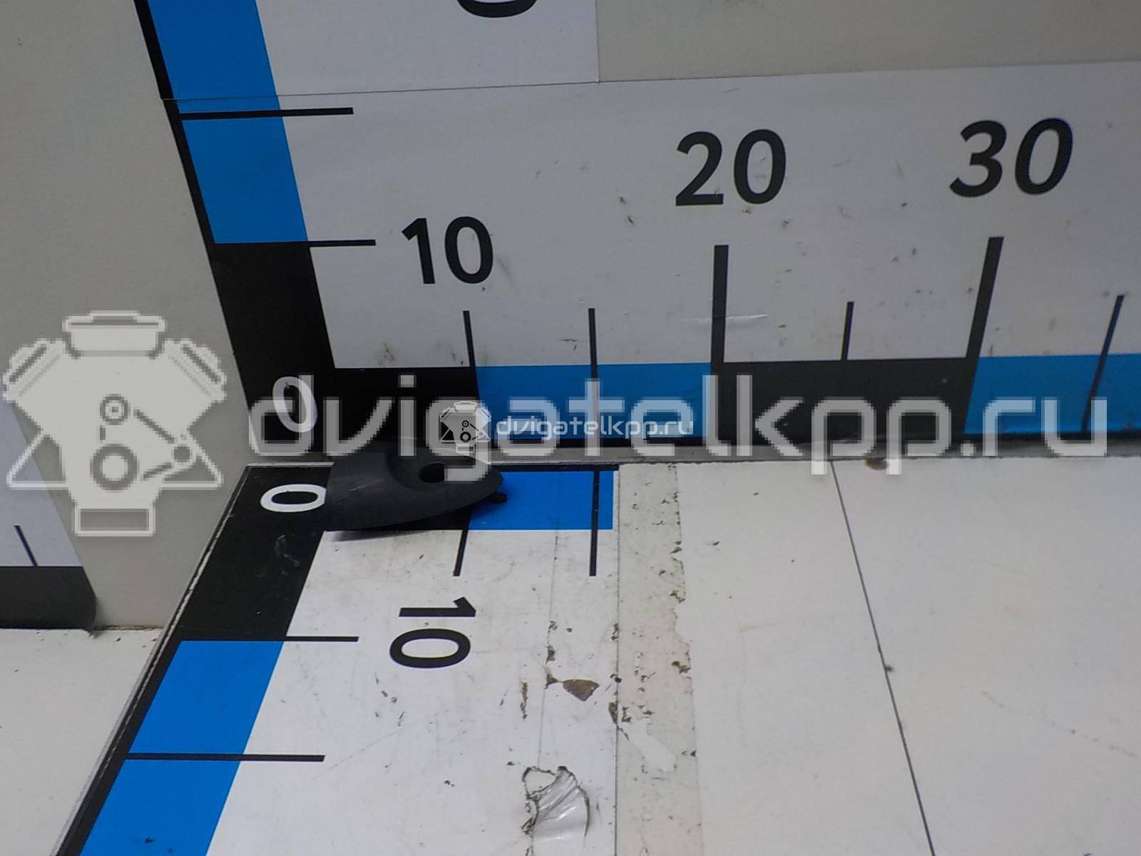 Фото Накладка вставки замка двери  1107476 для Ford Focus {forloop.counter}}
