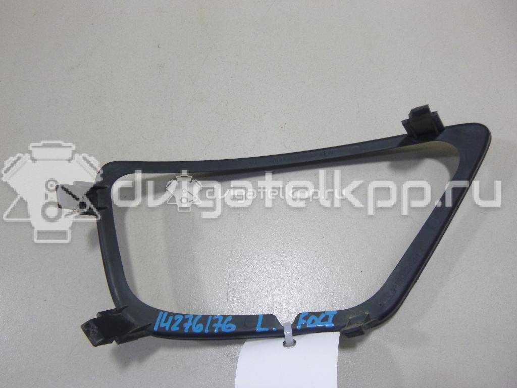 Фото Рамка противотуманной фары левой  1208011 для Ford Focus {forloop.counter}}