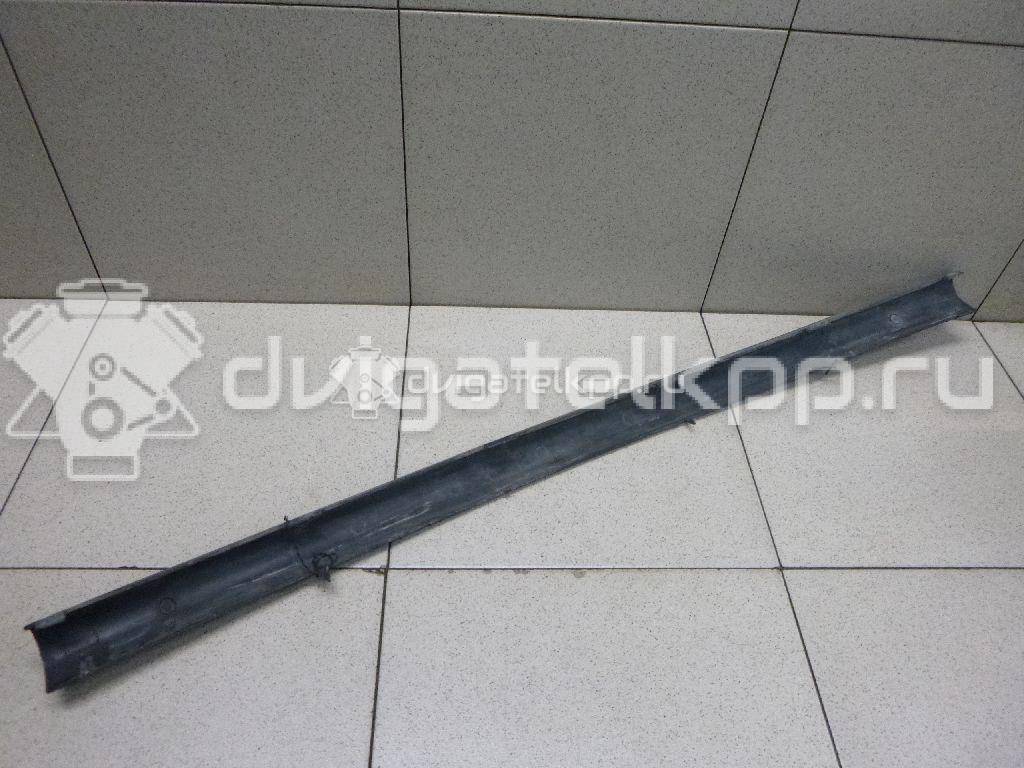 Фото Молдинг заднего бампера центральный  1211471 для Ford Focus {forloop.counter}}