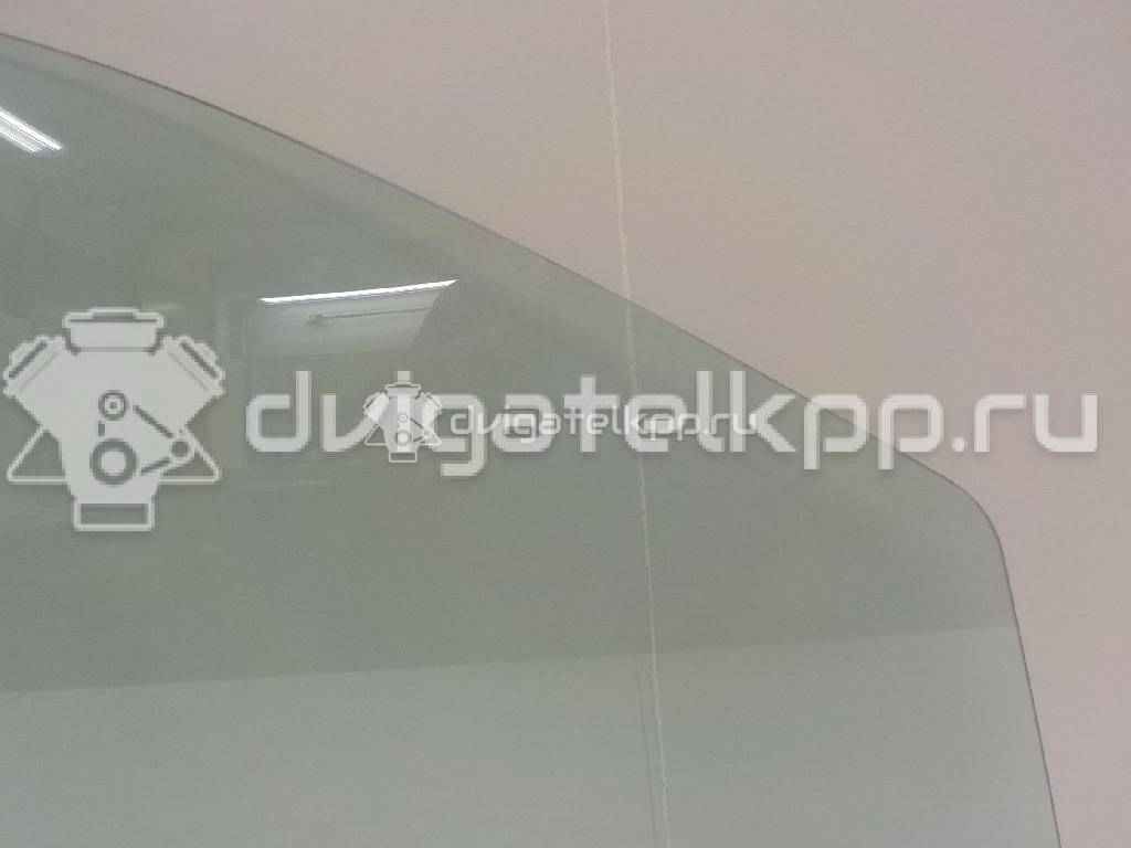 Фото Стекло двери передней правой  1088904 для Ford Focus {forloop.counter}}