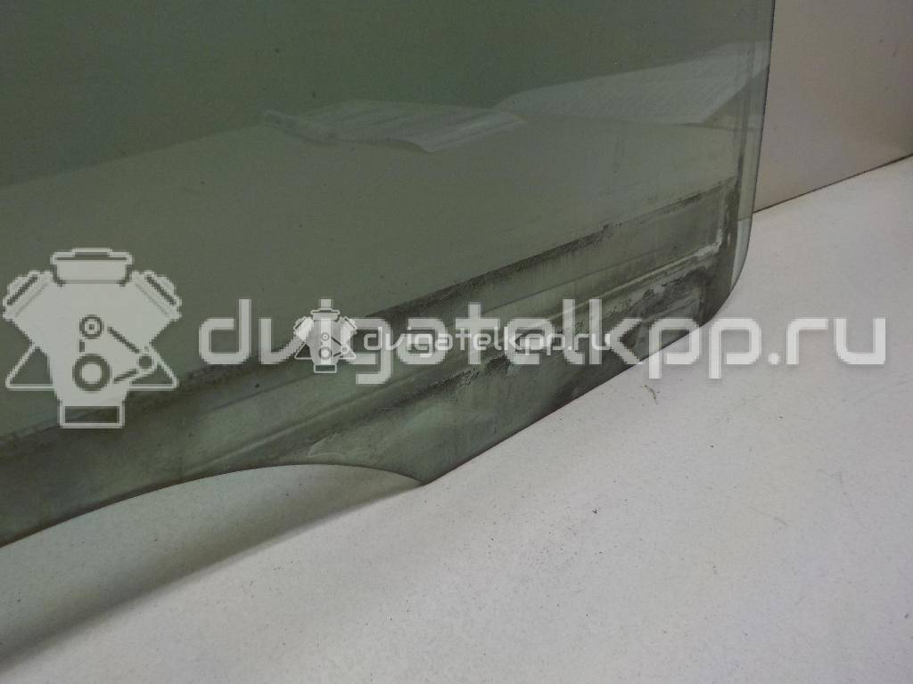 Фото Стекло двери передней правой  1088904 для Ford Focus {forloop.counter}}