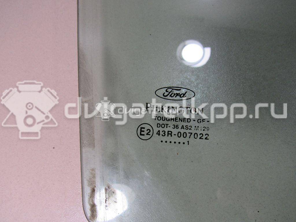 Фото Стекло двери передней правой  1088904 для Ford Focus {forloop.counter}}