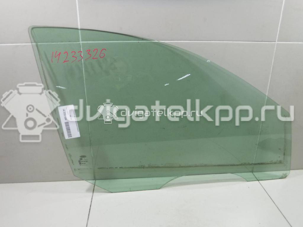 Фото Стекло двери передней правой  1088904 для Ford Focus {forloop.counter}}