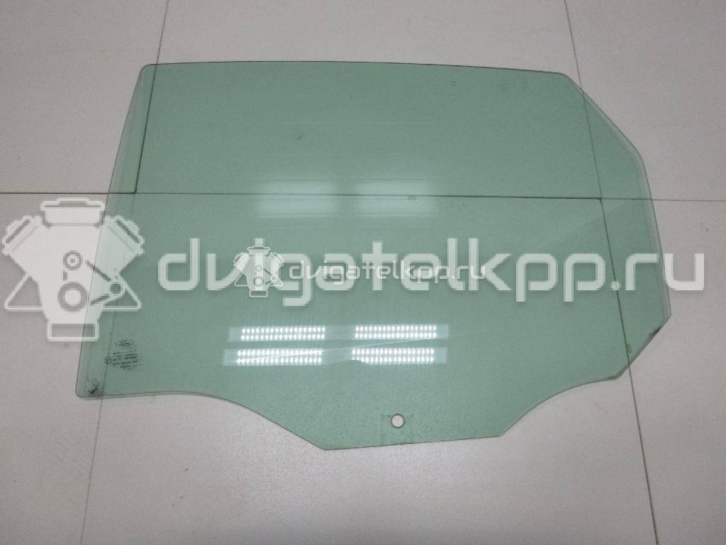 Фото Стекло двери задней левой  1092949 для Ford Focus {forloop.counter}}