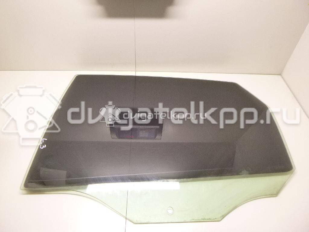 Фото Стекло двери задней левой  1092949 для Ford Focus {forloop.counter}}