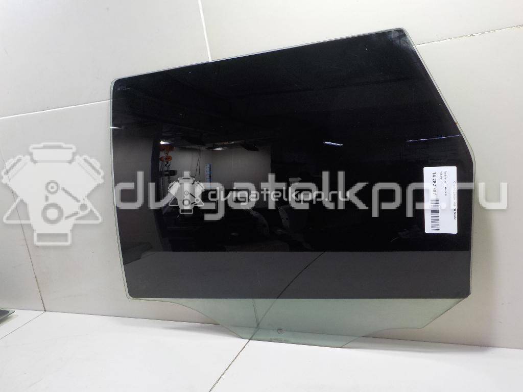 Фото Стекло двери задней левой  1098793 для Ford Focus {forloop.counter}}