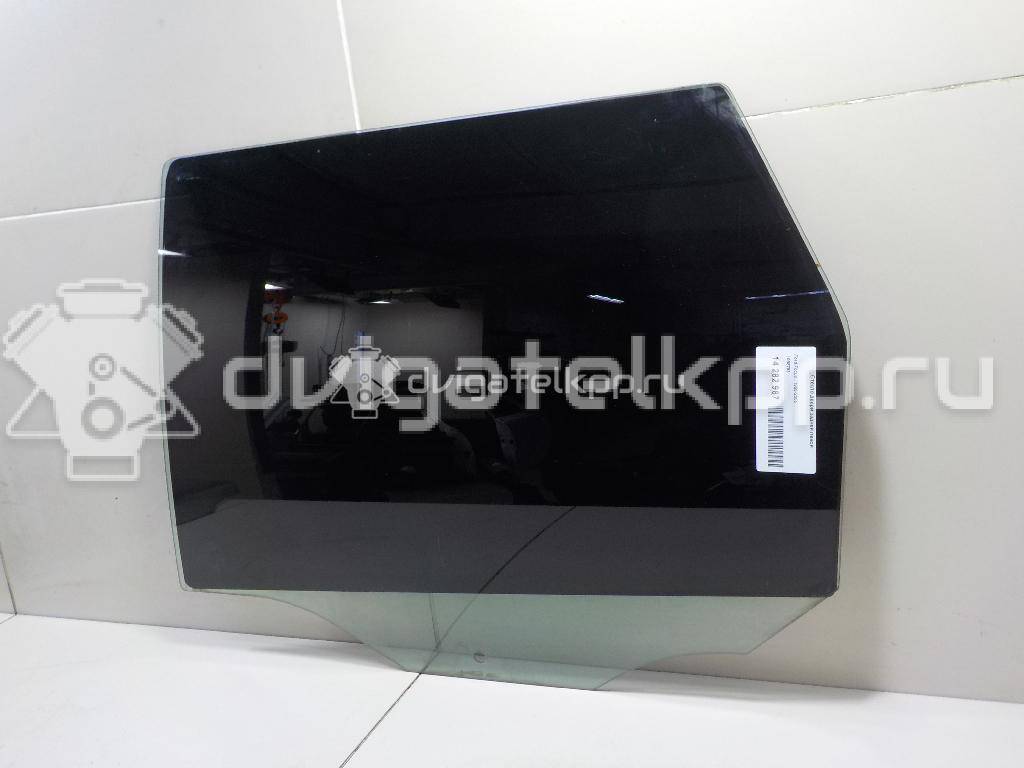Фото Стекло двери задней левой  1098793 для Ford Focus {forloop.counter}}