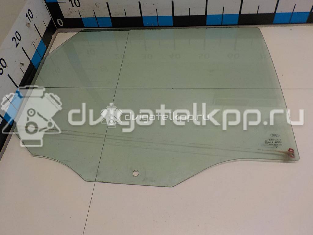 Фото Стекло двери задней правой  1098792 для Ford Focus {forloop.counter}}