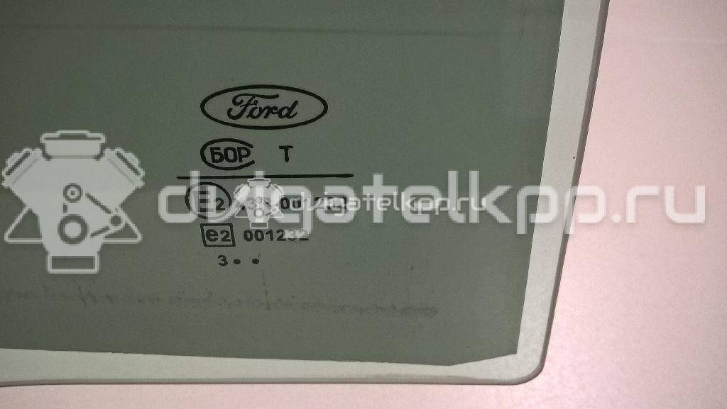 Фото Стекло двери задней правой  1093031 для Ford Focus {forloop.counter}}