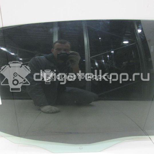 Фото Стекло двери задней правой  1093031 для Ford Focus