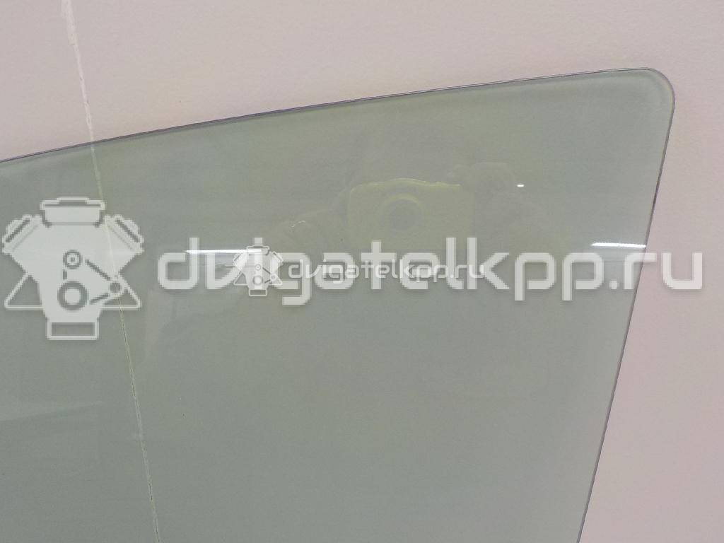 Фото Стекло двери передней левой  1088905 для Ford Focus {forloop.counter}}